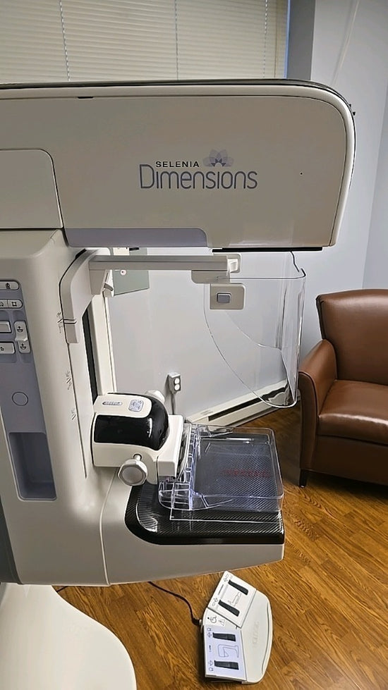 HOLOGIC SELENIA DIMENSIONS 3D  DIGITAL Mammo System 2018