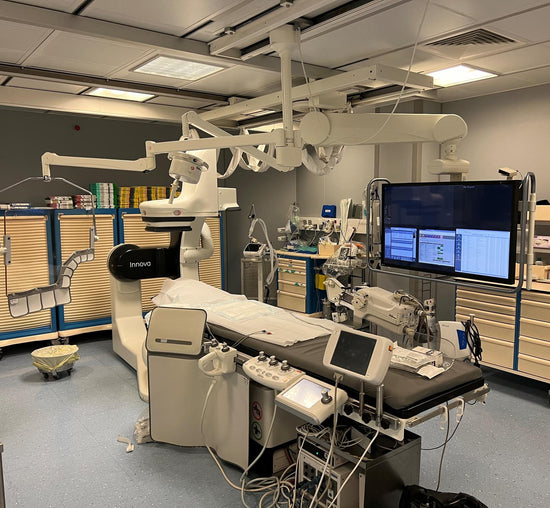 GE Innova IGS 520 Cath Lab / Angio 2013