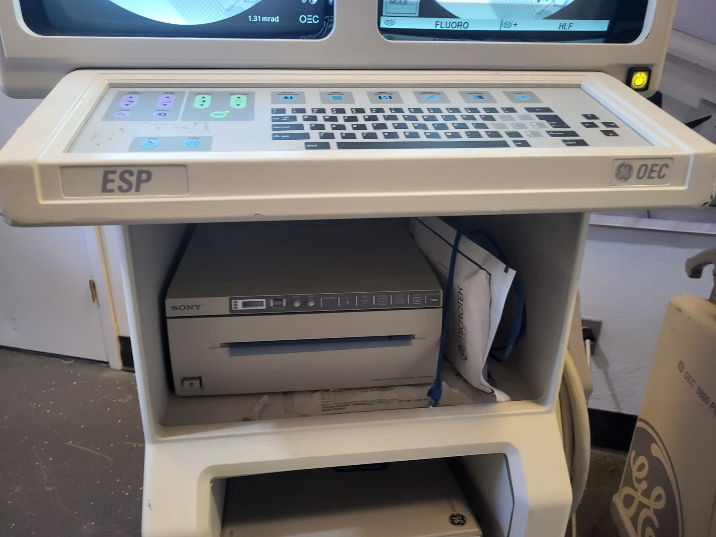 GE OEC 9800 PLUS ESP C-ARM Year 2004