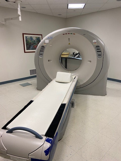 Toshiba Aquilion 16 Slice CT Scanner