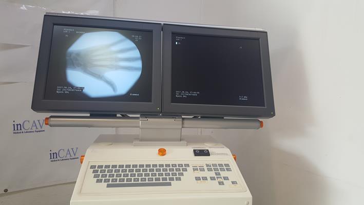 Siemens SIREMOBIL Compact L 2007 with LCD Monitors