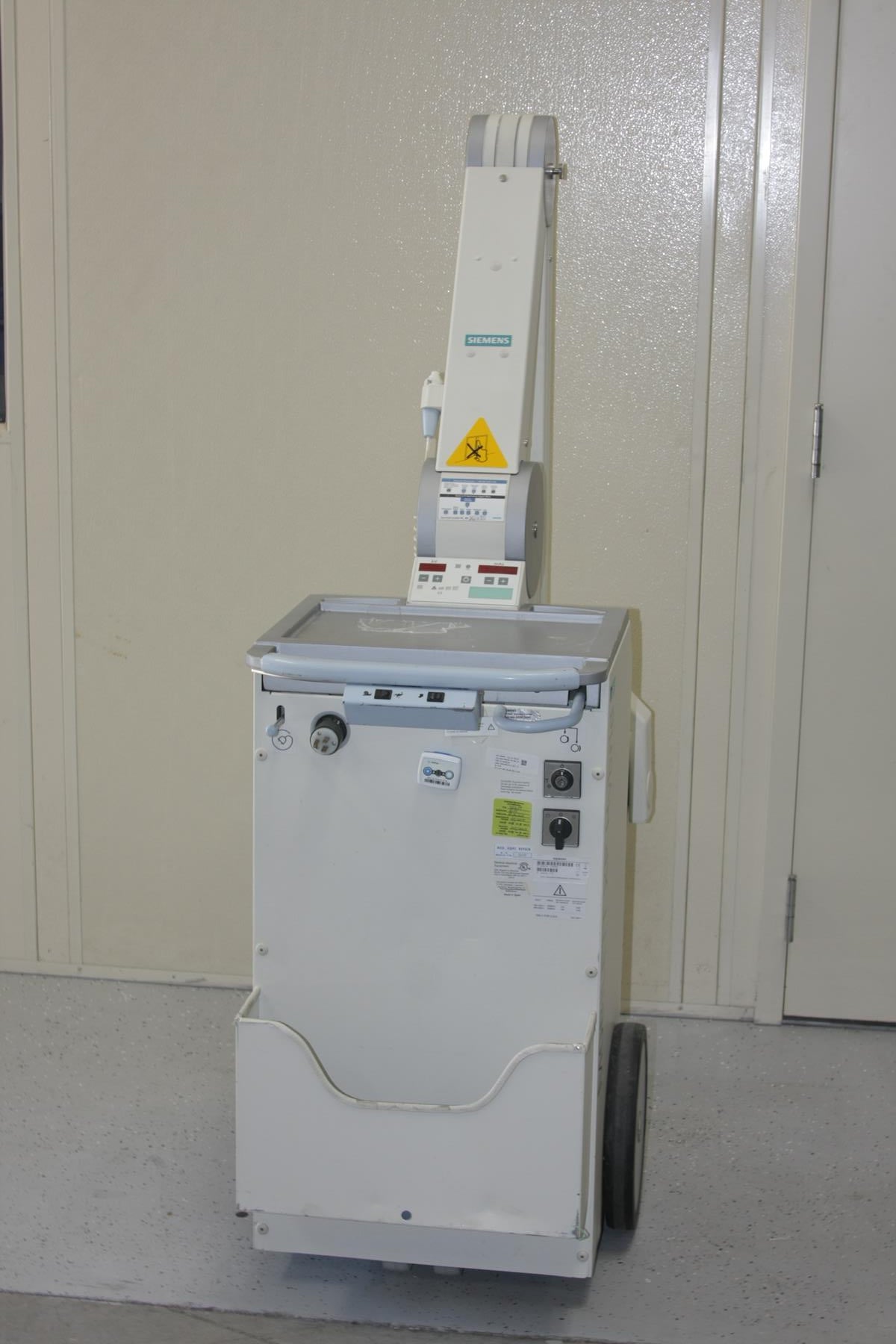 Siemens MOBILETT XP Hybrid PORTABLE X-RAY