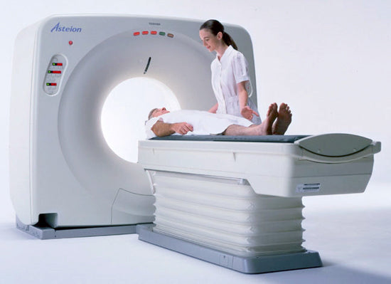 Toshiba Asteion Super 4 Slice S4L CT Scanner