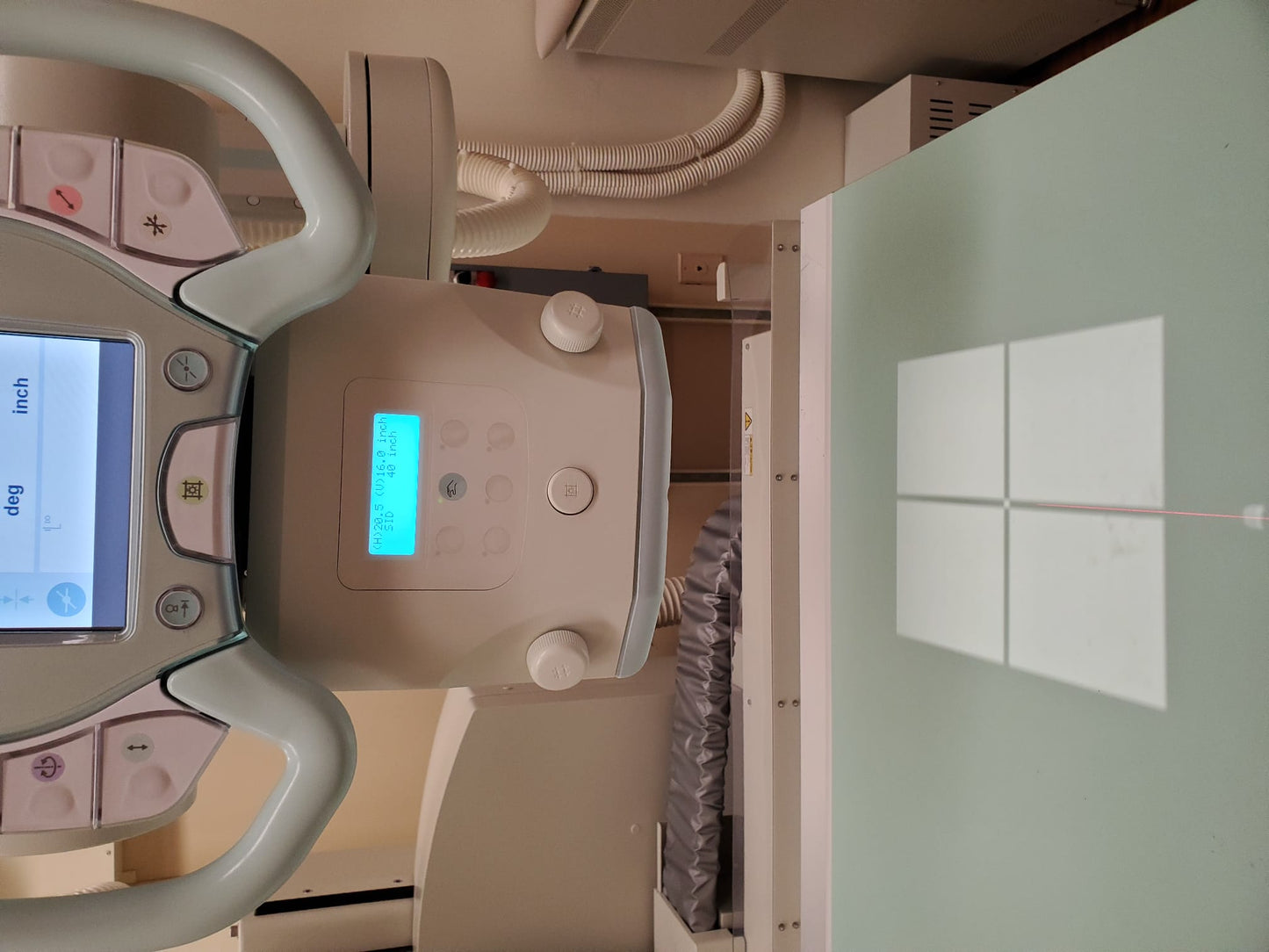 Shimadzu Sonialvision Versa 2015 WIT DAR-8000i, ZS-100IR Fluoroscopy / Rad Room