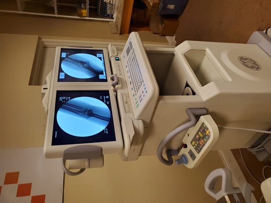 GE OEC 9900 Elite CARDIAC Motorized C-ARM 9 Inches IIS Super C