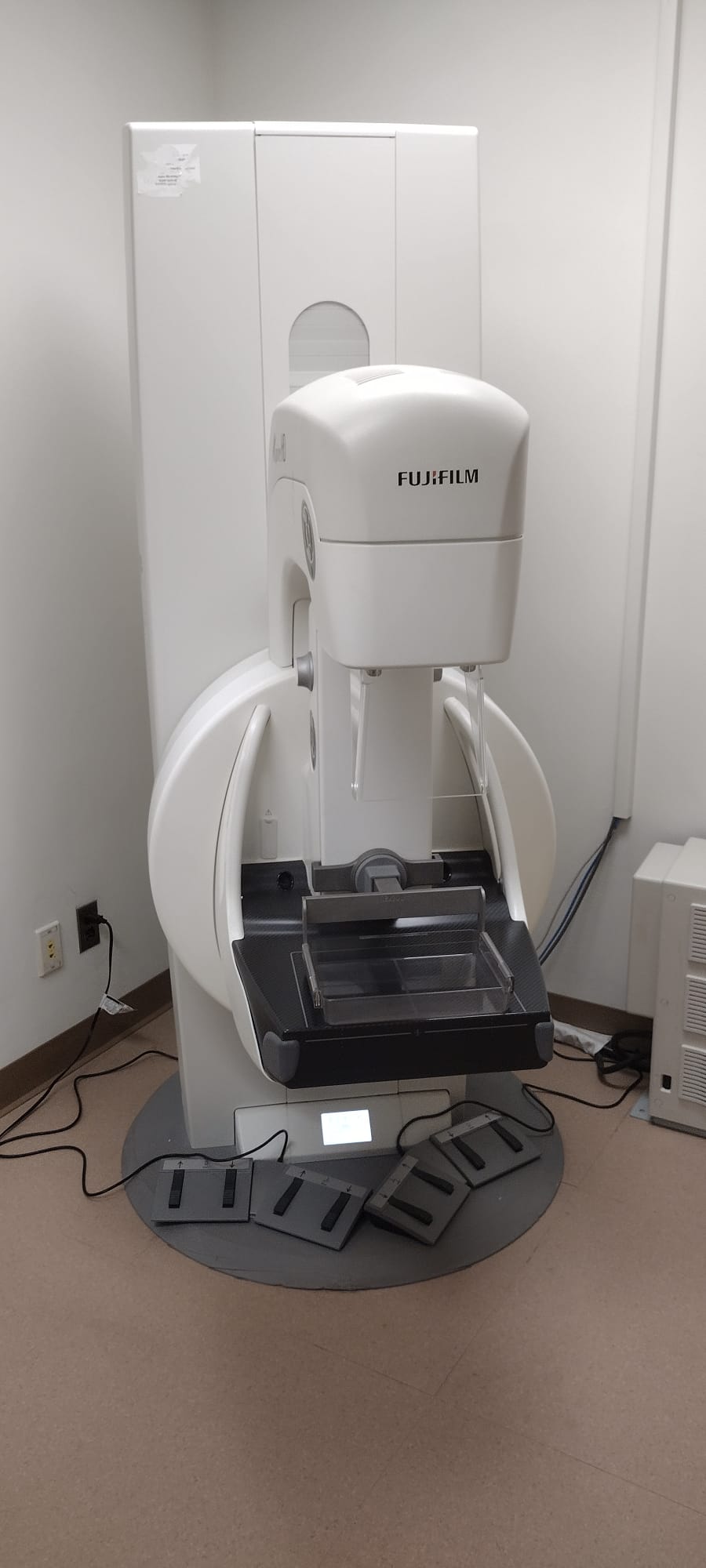 2012 Fujifilm Aspire HD Mammogram Unit