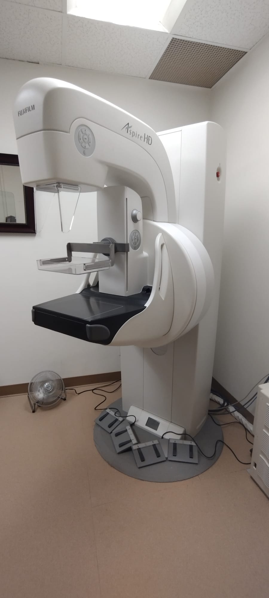 2012 Fujifilm Aspire HD Mammogram Unit