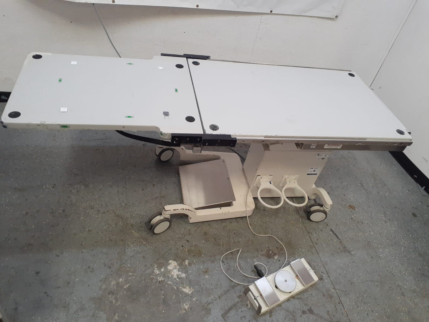 IDI  ELECTRIC  FLUOROSCOPY - UROLOGY - C-ARM - IMAGING TABLE