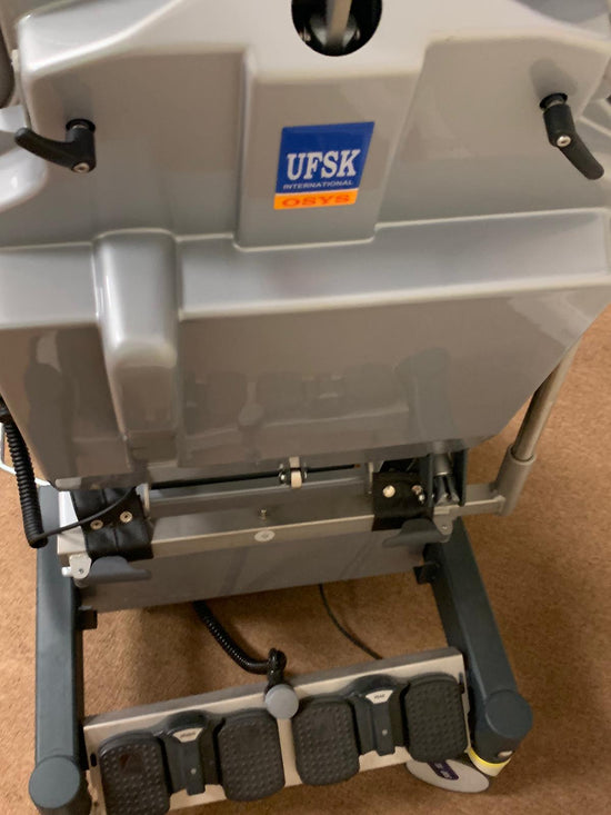 UFSK-OSYS 500 XLE Ophthalmic Treatment Chair Table w Power Supply & Remote